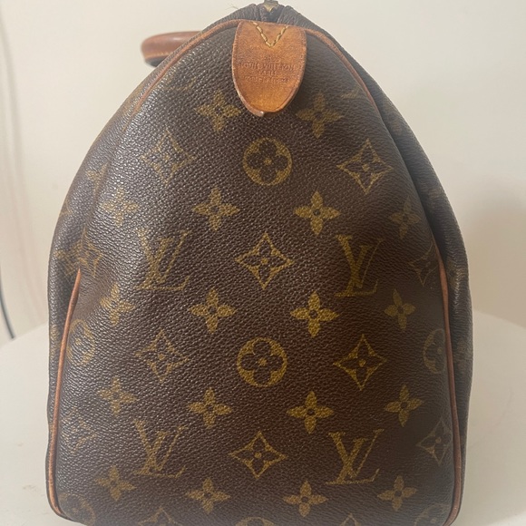 Louis Vuitton Speedy 35 Monogram Canvas - Picture 3 of 6